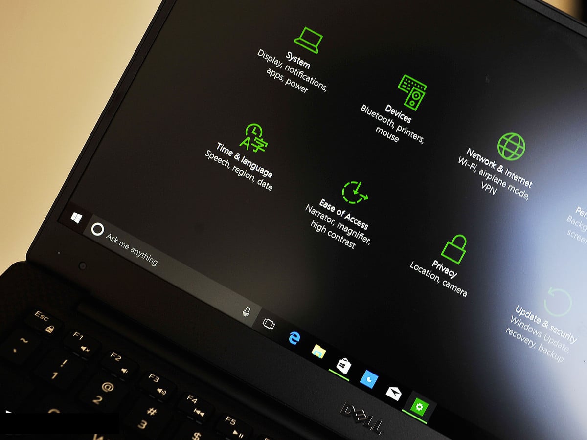نحوه فعالسازی Dark Theme
