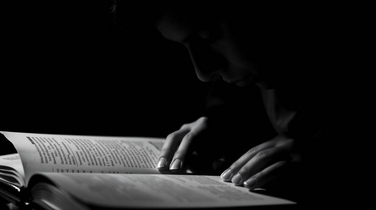 مطالعه زبان خارجی